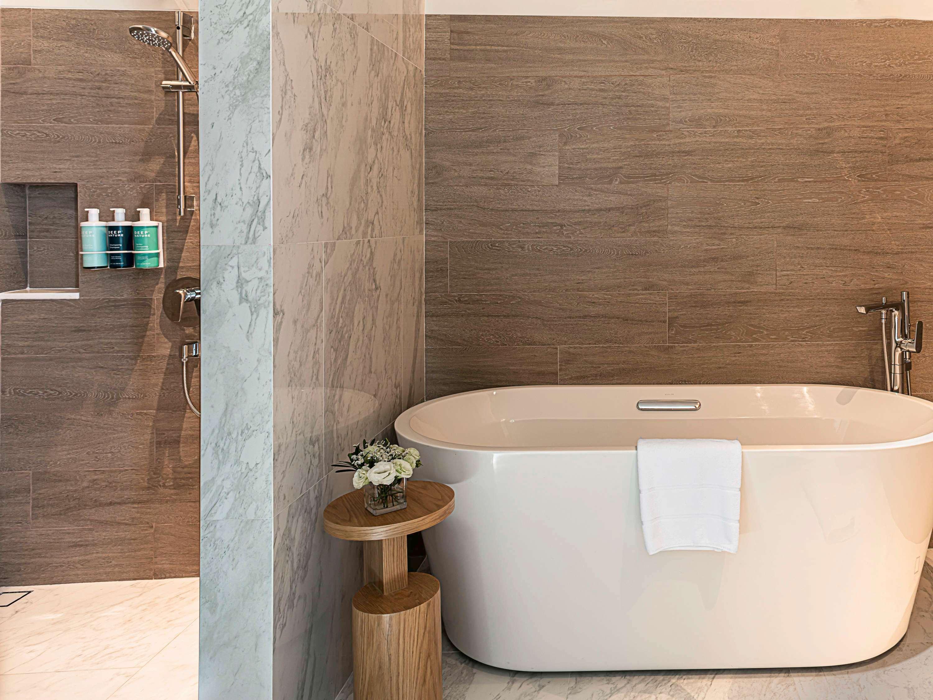 Khách sạn Novotel Future Park Rangsit 4*